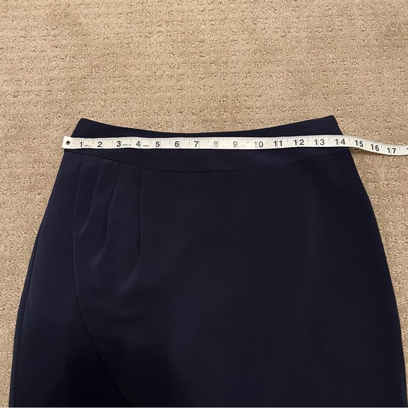 Banana Republic Mini Navy Draped Skirt Size 0 - Picture 2 of 5